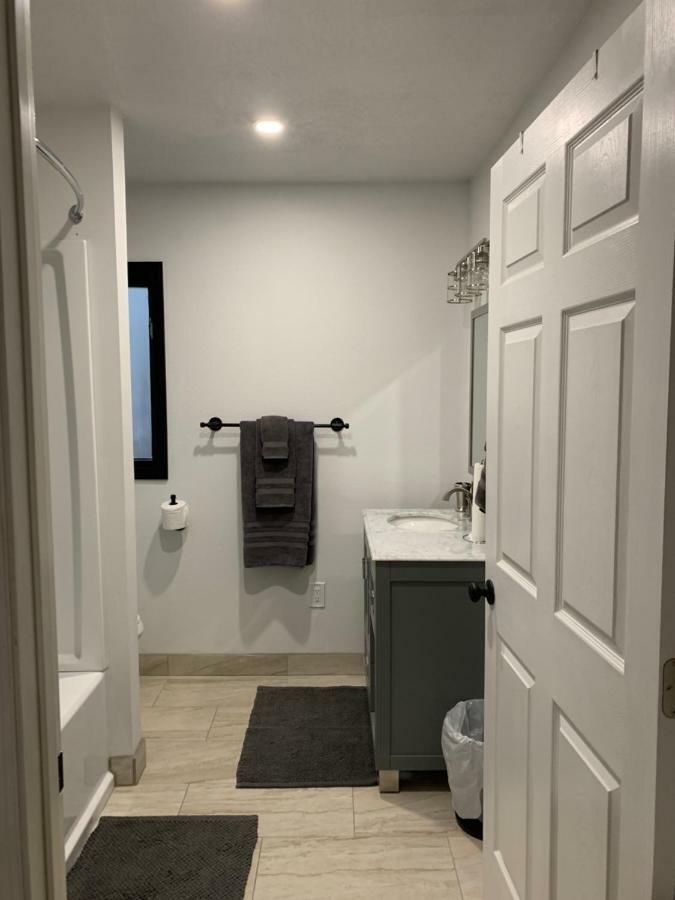 The Upper Room At Casa1022 Compound Albuquerque Exterior photo